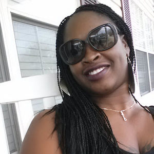 Meet your Posher, Ebony